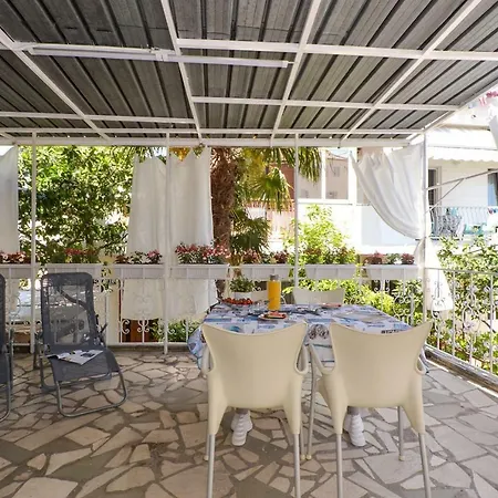 Imperium - With Terrace, Free Bikes Appartement *