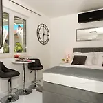 Imperium - With Terrace, Free Bikes Apartman Split