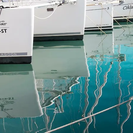Imperium - With Terrace, Free Bikes アパート *